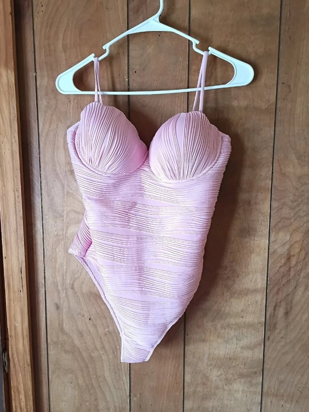 Women's Pink One Piece Swimsuit XL Padded Underwire Cups Tie Back Ruched